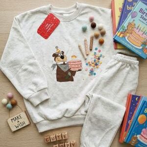 sweatshirt & jogger lounge set. ages 5 6yrs prices (600/ wholesale 10pcs